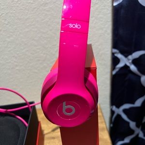 BEATS headphones (wired) in box with case. Hot pink, wore perfect.